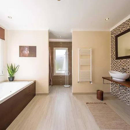 فيلة Casa Oliveiras - Olive Tree مونشيك