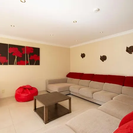 Casa Oliveiras - Olive Tree Villa